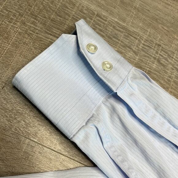 HUGO BOSS Light Blue Regular Fit Button Front Dress Shirt Men’s Size 17.5 Neck - Picture 5 of 9